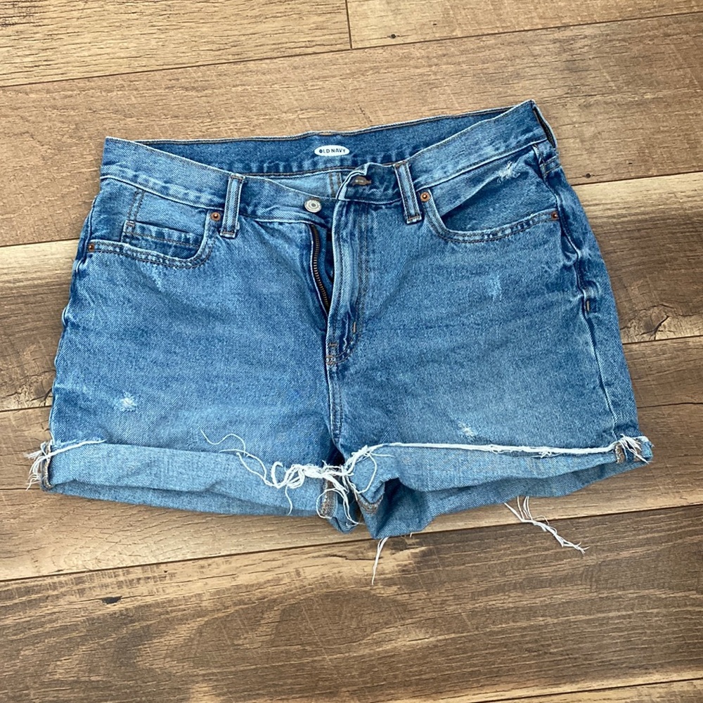 Distressed denim shorts